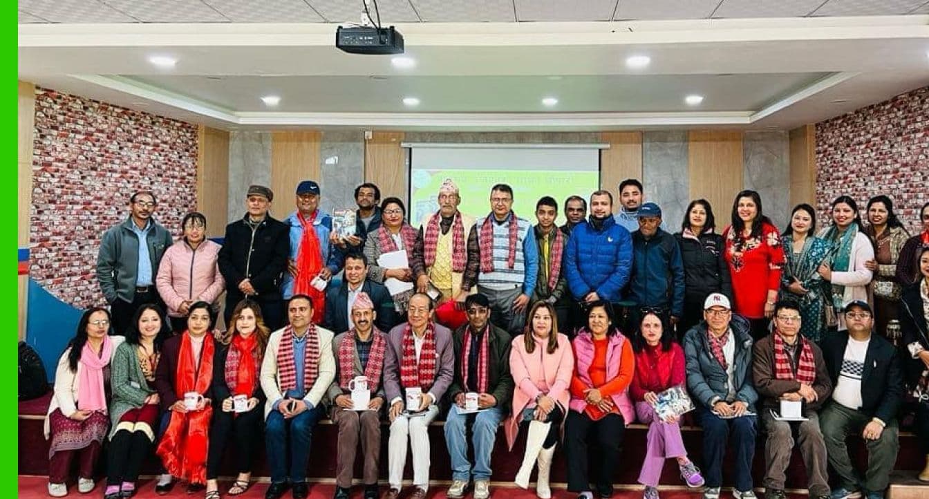 लोमश वाङ्मयको मुक्तक विधा विशेष सम्पन्न