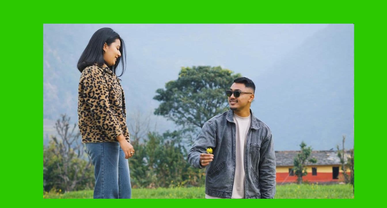 बिपिनको  "सुन्दर तिम्रो" मा नुपुर र रुबिनको रोमान्स ( भिडियो ) 