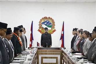 नेता र पूर्व प्रशासकको अभिमत