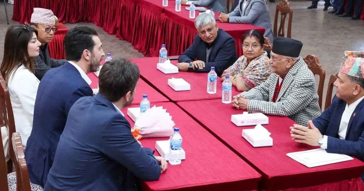 प्रधानमन्त्री ओली र जियानलुइजी बुफनबीच भेट