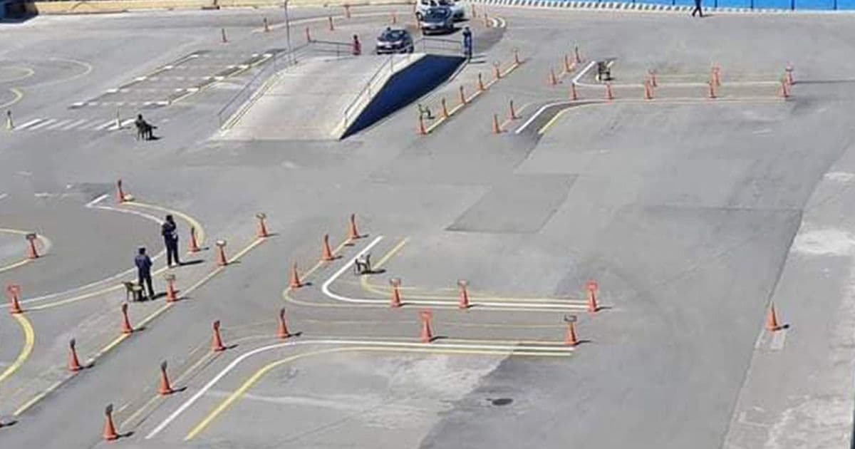 झण्डै डेढसय ड्राइभिङ सेन्टरमा प्रहरीको छापा