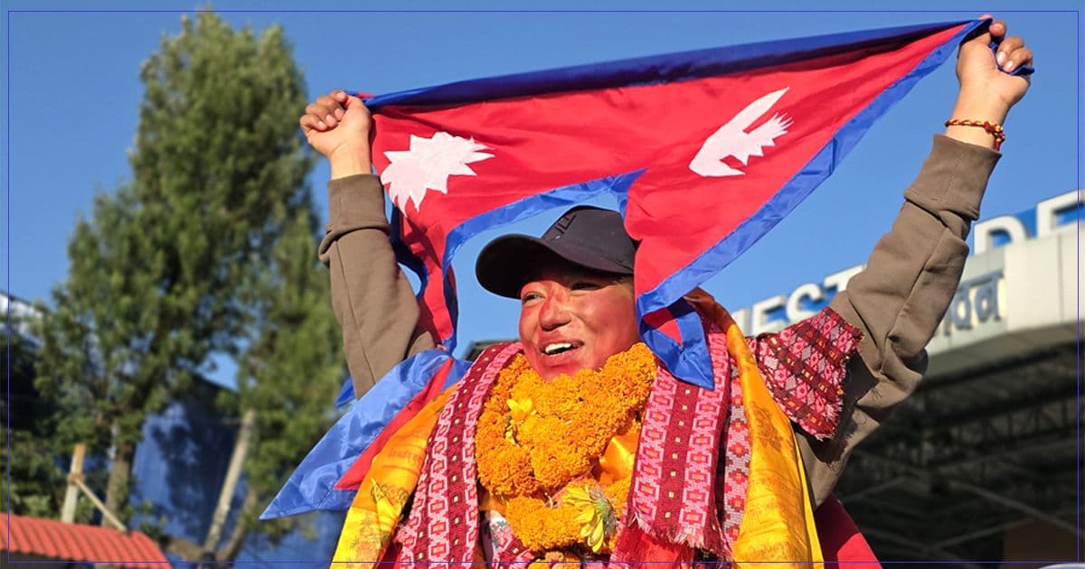 दुई हिमाल आरोहण गरेकी कलाकारलाई स्वागत