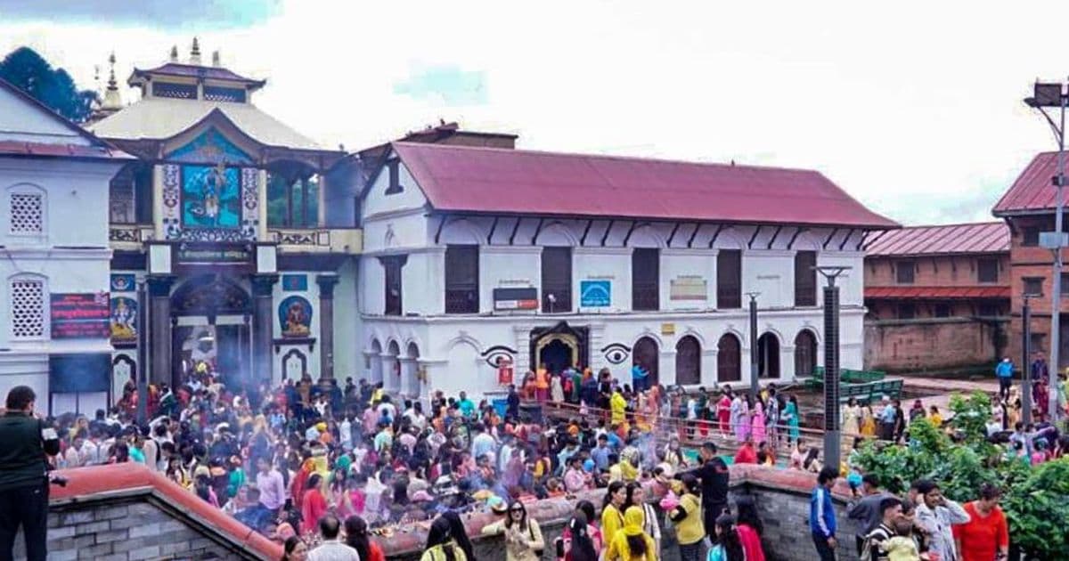 साउनको पहिलो सोमबार पशुपतिकाे चारै ढोका खुला