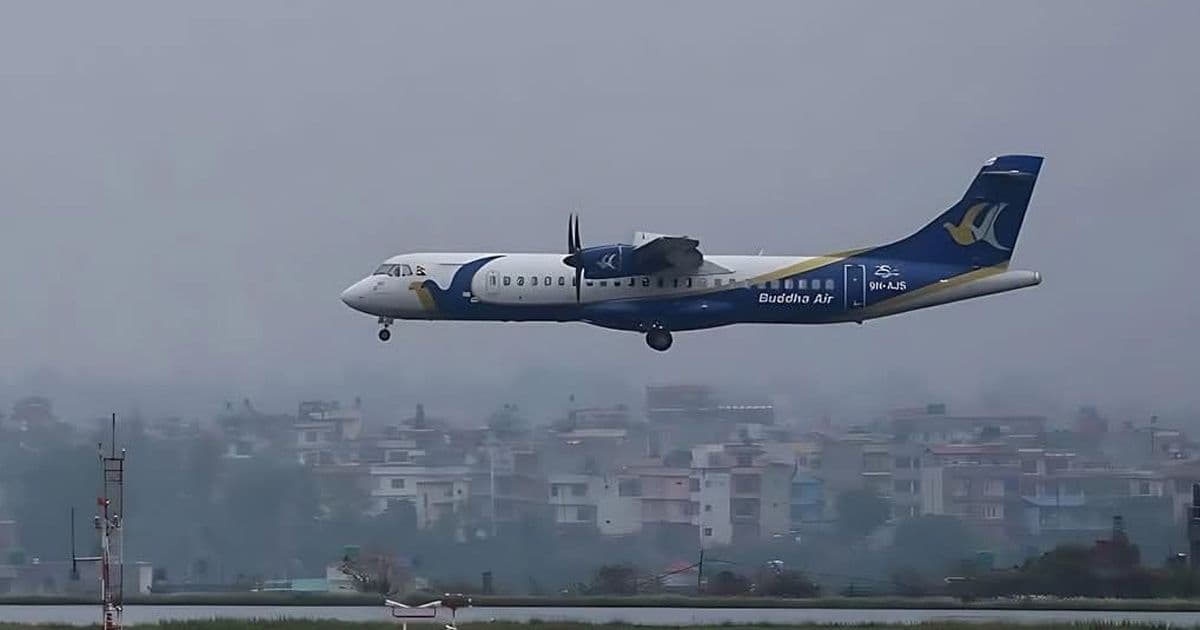 बुद्ध एयरको जहाज एउटा पांग्रा बिनै अवतरण