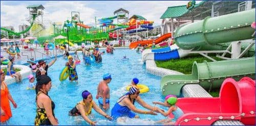 DPRK’s happy public life