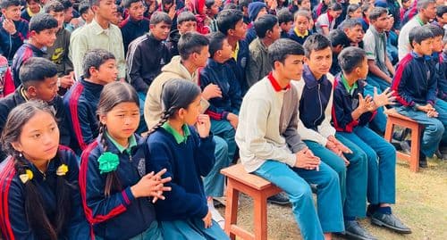 भरतपुरका किशोरीहरुलाई 
एचपिभी खोप अभियान