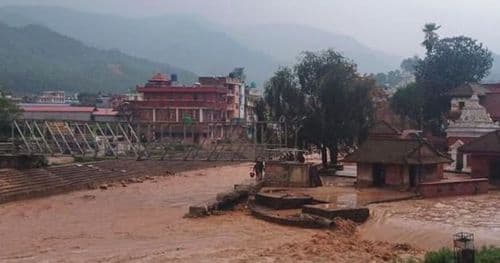 काभ्रेमा भीषण वर्षा, बाढीमा परी एकजना बेपत्ता
