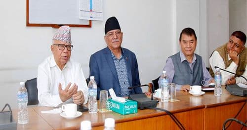 प्रमुख प्रतिपक्षीसहित विपक्षी दलहरुद्वारा प्रधानमन्त्रीको राजीनामा माग