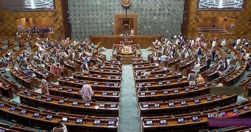भारतीय राष्ट्रिय कंग्रेसका ३३ सांसद निलम्बित