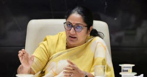 दिल्लीकाे मुख्यमन्त्रीमाथि आक्रमण प्रयास