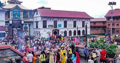 साउन महिनाको अन्तिम सोमबार शिव मन्दिरहरूमा भिड