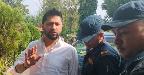 पाेखराबाट रिहा भएका लामिछाने काठमाडौं अदालतमा उपस्थित हुने