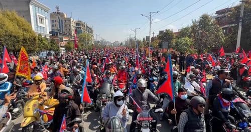 पूर्वराजा पाेखराबाट फर्किंँदै, काठमाडौँमा शक्ति प्रदर्शन