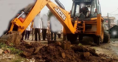 अनधिकृत संरचना हटाउन एक महिने ‘अल्टिमेटम’