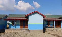 पूर्वमन्त्री भगबती चौधरीको पहलमा निर्मित एक सय सुरक्षित घरहरू हस्तान्तरण