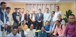 लोककल्याणकारी विज्ञापनको रकम कटौतीबारे प्रचण्डलाई ध्यानाकर्षण