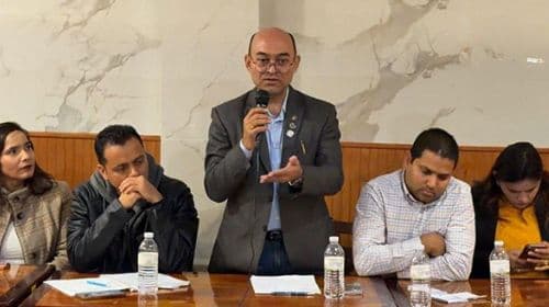 परम्परा तोड्दै जनक भण्डारीको टिम, चुनावी एजेण्डाका लागि पहिले पत्रकारसँगै छलफल