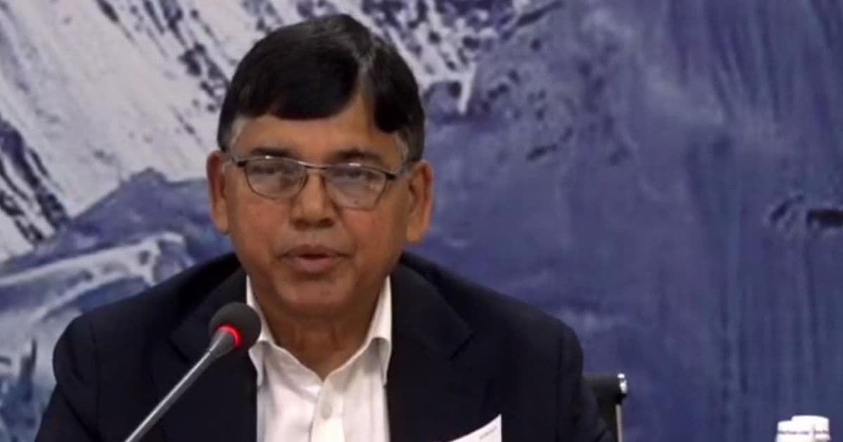 सार्वजनिक यातायात बन्द गर्नु गलत : मन्त्री दाहाल