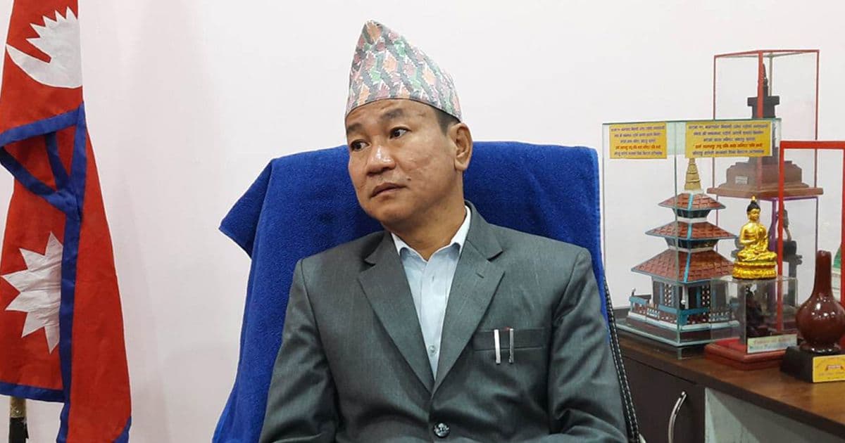 एडिबीसँग ऋण नलिन मन्त्रीलाई साम्पाङको पत्र