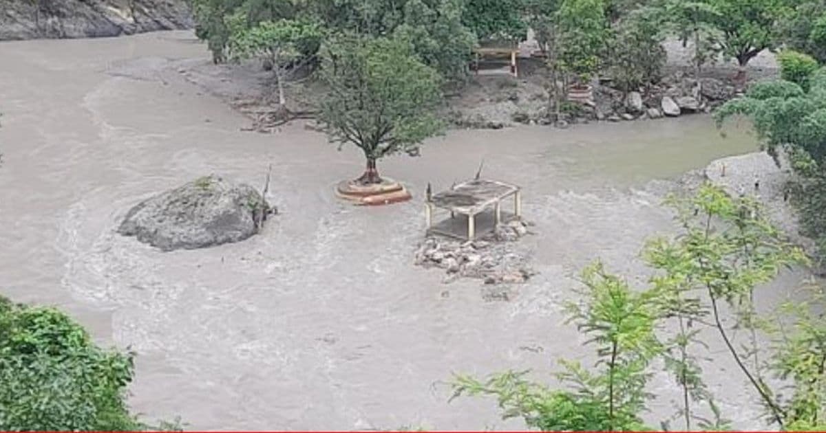 कालीगण्डकी नदीको बहाब उच्च विन्दुमा