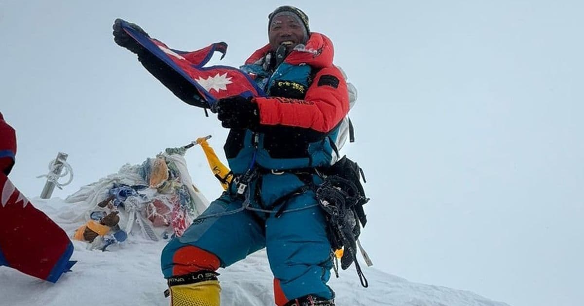 कामिरिता शेर्पाले ३१ औँ पटक सगरमाथा चुचुरोमा