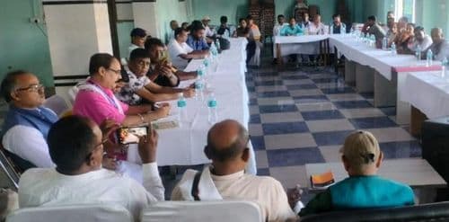 बाढी डुबान समाधानमा
किन उदासीन सरकार ?’