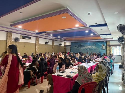 मुस्लिम महिलाहरुलाइ नेतृत्व बिकास