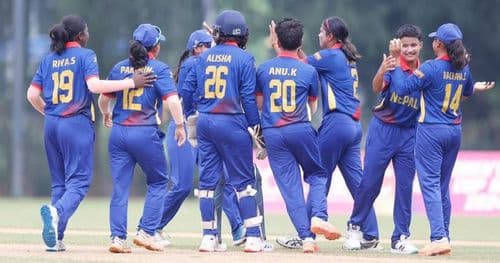 एसीसी यु-१९ महिला क्रिकेटमा नेपाल भारतसँग खेल्दै