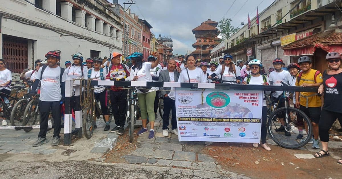 महिनावारी स्वच्छताका लागि साइकल र्याली